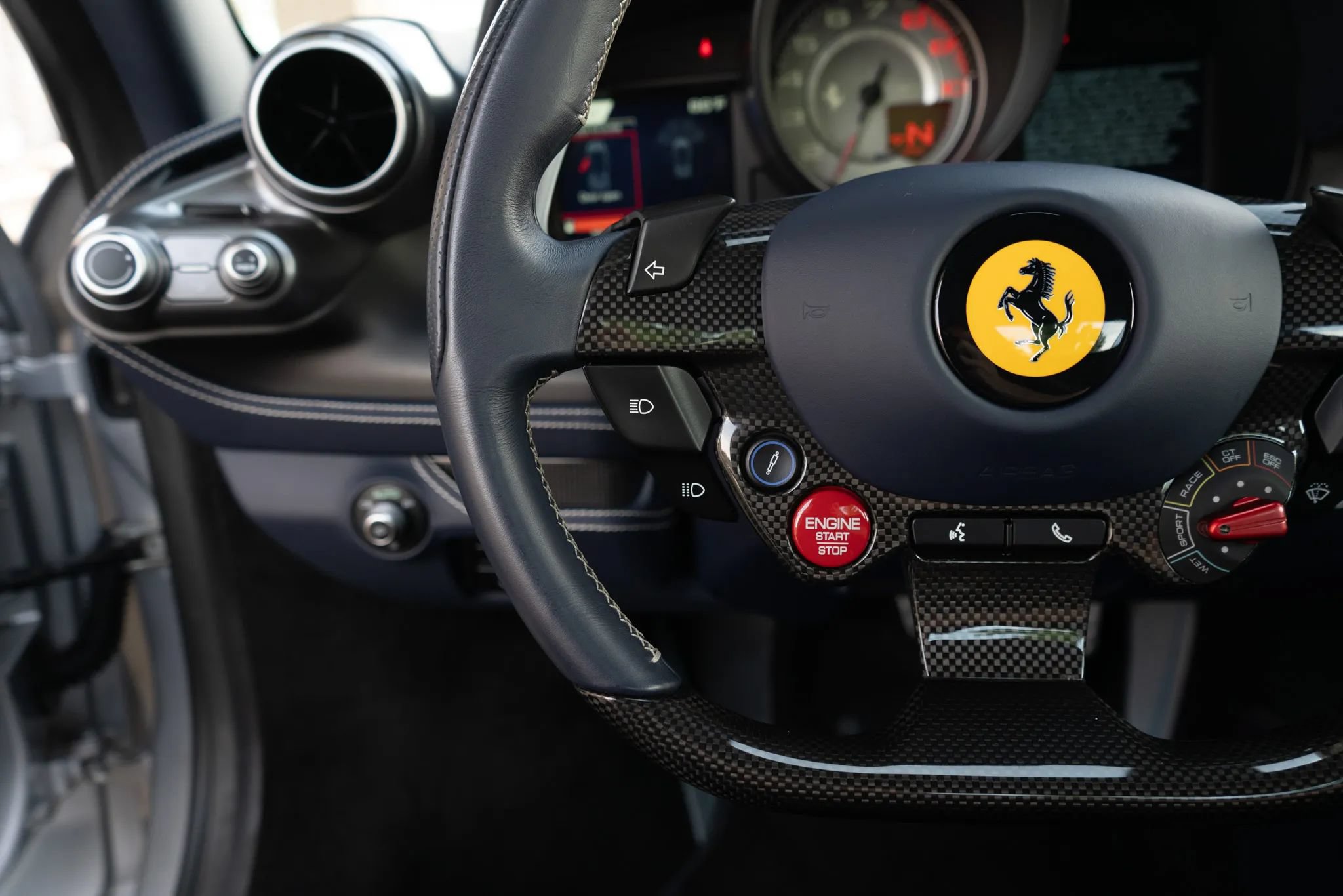 Used 2022 Ferrari F8 Tributo RWD image 26