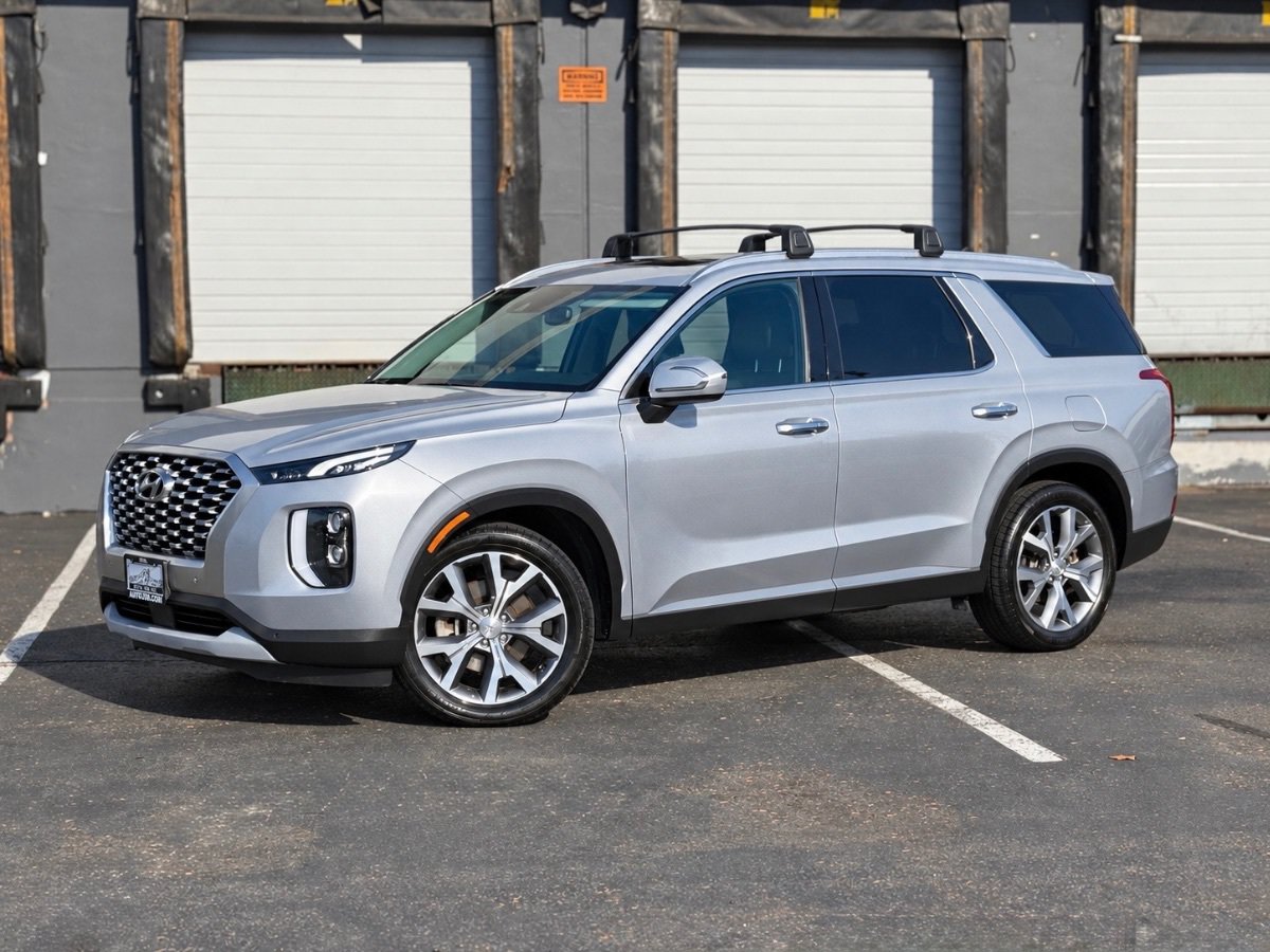 Used 2022 Hyundai Palisade SEL w/ 8P Bench Seat Package FWD image 7