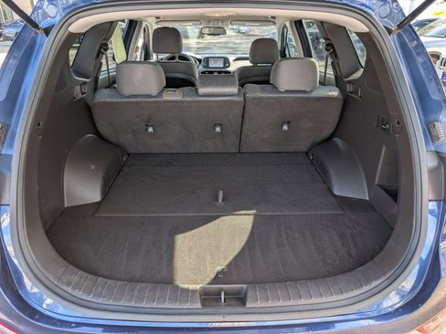 Used 2020 Hyundai Santa Fe SEL image 14