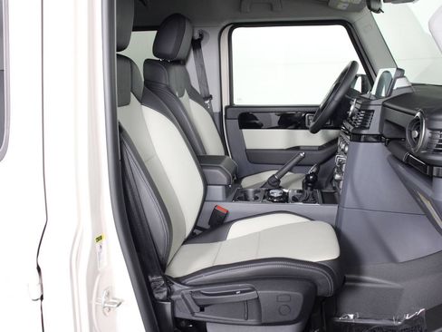 Used 2025 INEOS Grenadier AWD/4WD image 31