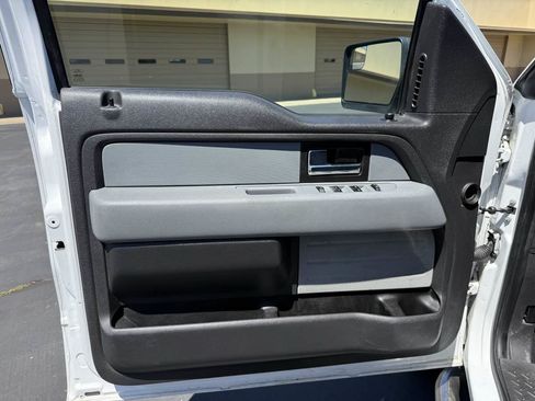 Used 2014 Ford F150 XLT w/ Trailer Tow Package AWD/4WD image 12