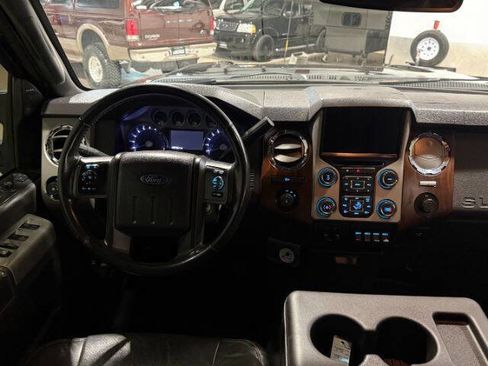 Used 2014 Ford F250 Lariat w/ Lariat Interior Package AWD/4WD image 20