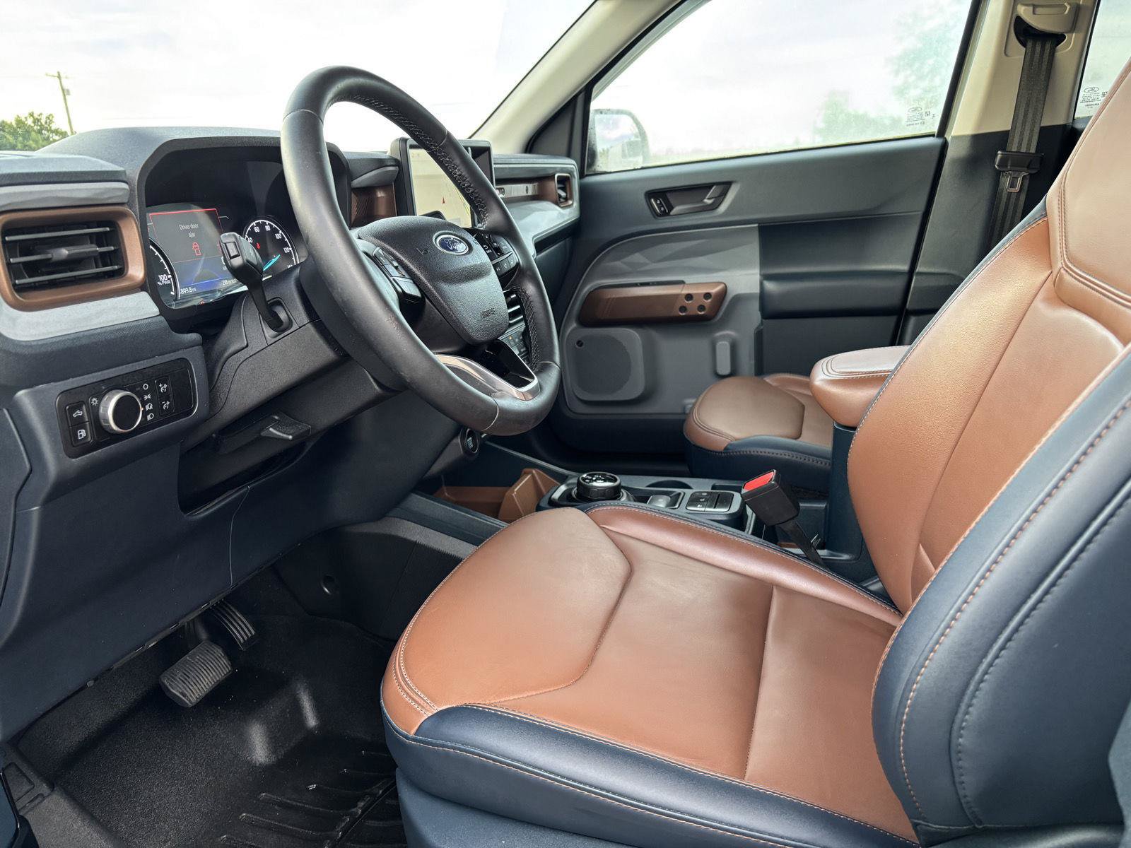 Used 2024 Ford Maverick Lariat FWD image 14