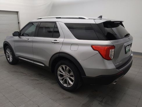 Used 2021 Ford Explorer Limited w/ Equipment Group 301A AWD/4WD image 3