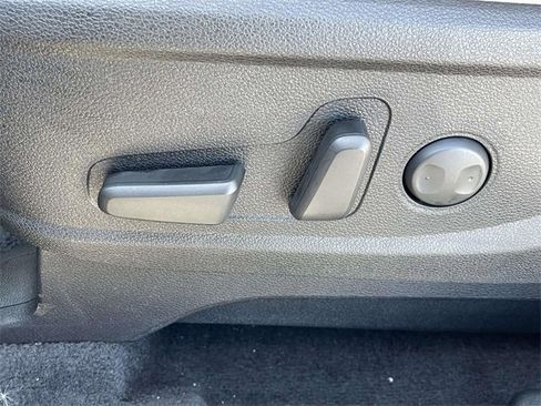 New 2025 Kia Telluride S image 27