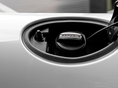 Certified 2019 Porsche 911 Targa 4 GTS image 42