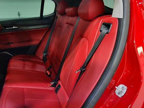 Used 2018 Alfa Romeo Stelvio Ti image 21
