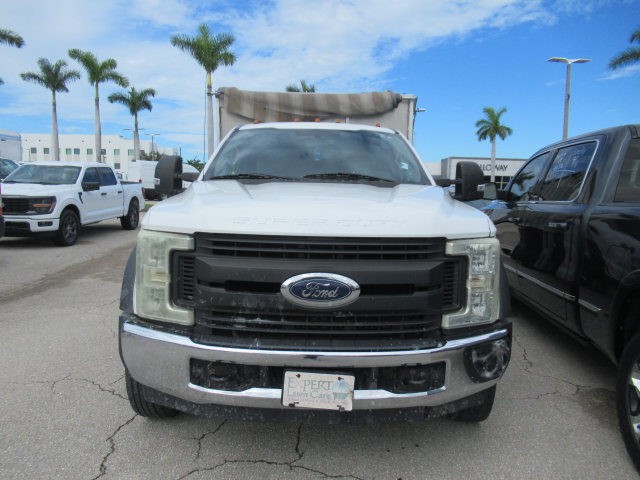 Used 2017 Ford F550 2WD Crew Cab Super Duty w/ Power Equipment Group image 2
