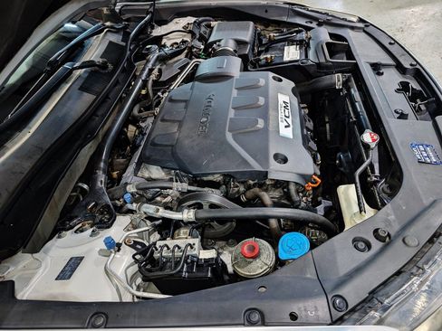 Used 2010 Honda Crosstour EX-L image 53