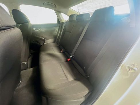Used 2023 Honda Civic LX image 27