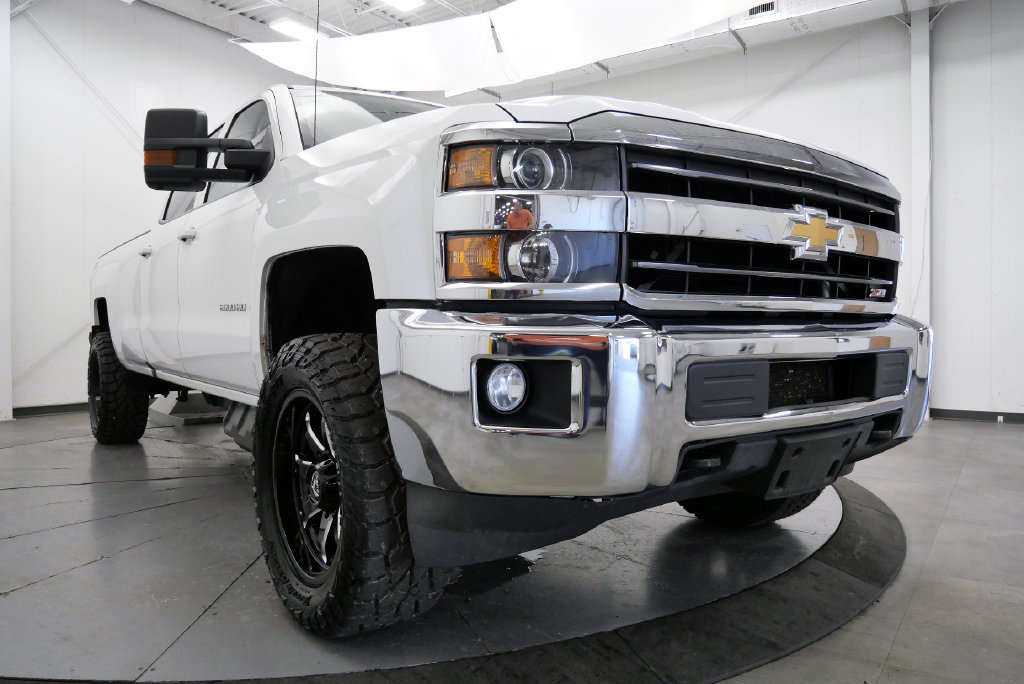 Used 2019 Chevrolet Silverado 2500 LT w/ Z71 Package, Off-Road AWD/4WD image 40