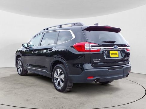 Used 2025 Subaru Ascent Premium AWD/4WD image 7