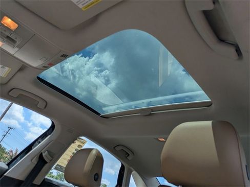 Used 2021 Volkswagen Jetta SEL image 24