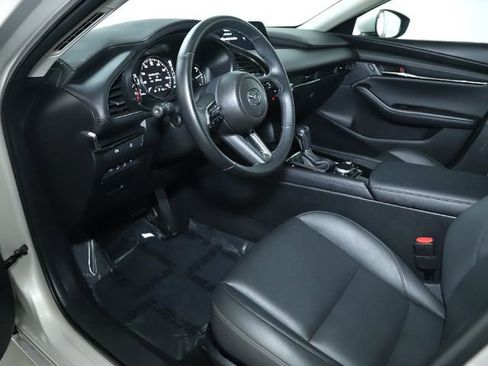 Used 2025 MAZDA MAZDA3 s image 19