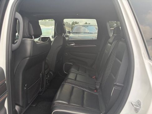 Used 2021 Jeep Grand Cherokee Summit AWD/4WD image 13