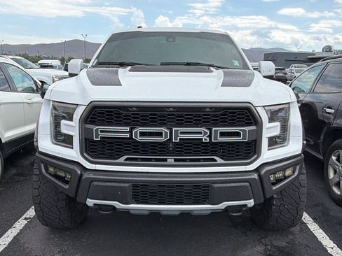 Used 2018 Ford F150 Raptor w/ Equipment Group 802A Luxury AWD/4WD image 2