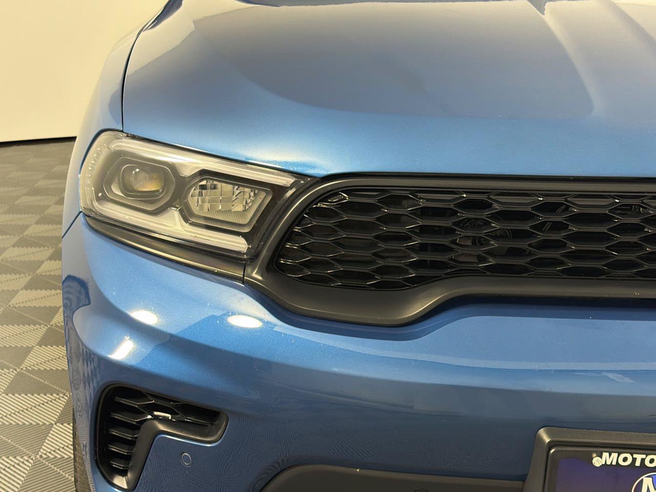 Used 2025 Dodge Durango GT AWD/4WD image 3
