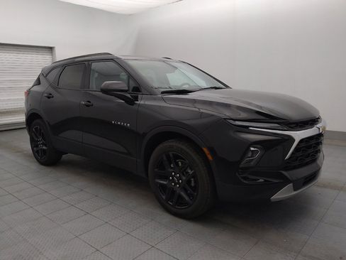 Used 2024 Chevrolet Blazer LT w/ Convenience Package image 11