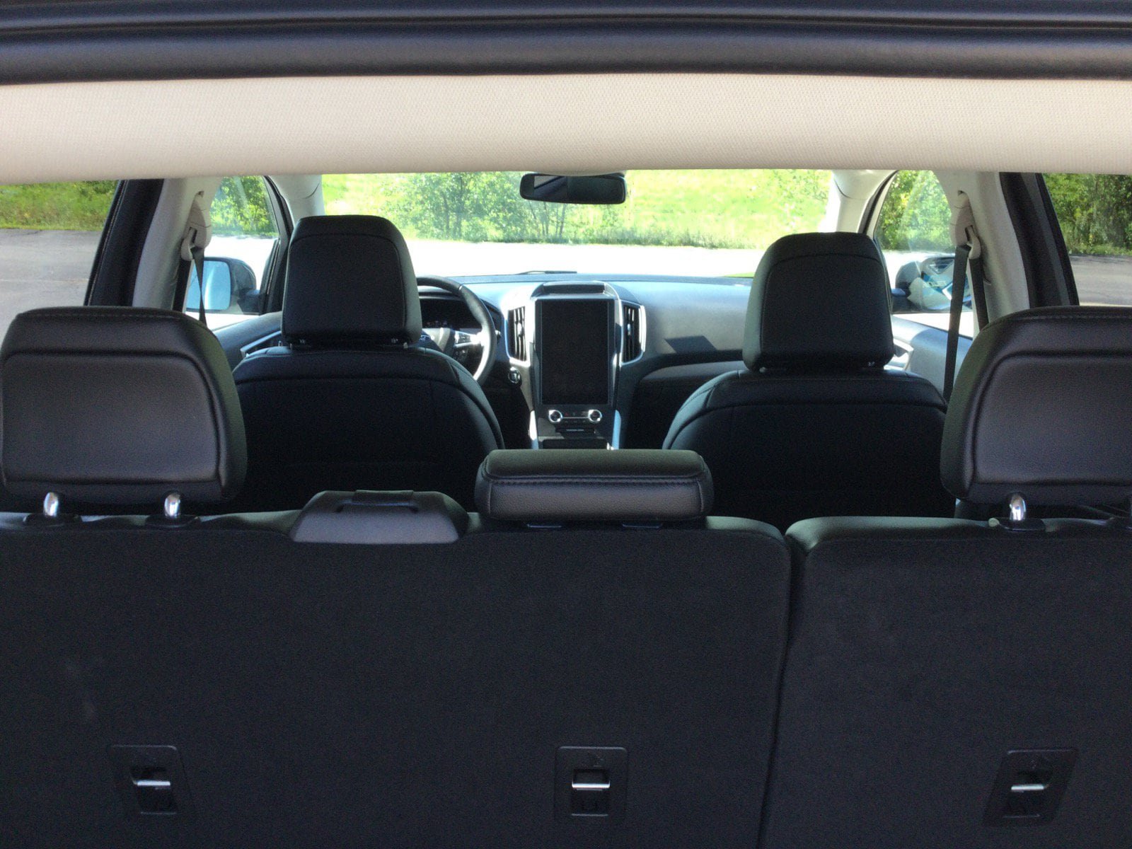 Used 2023 Ford Edge SEL w/ Convenience Package AWD/4WD image 10