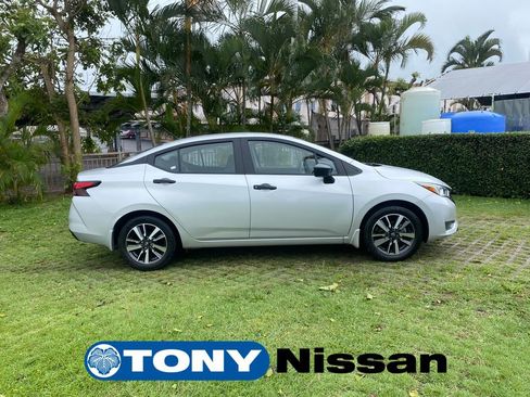 Used 2024 Nissan Versa S w/ S Plus Package image 26