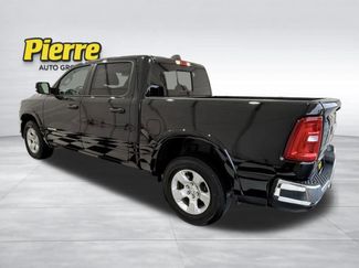 Used 2025 RAM 1500 Big Horn video 2