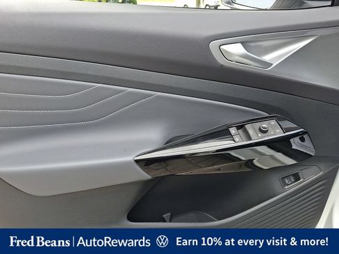 Certified 2023 Volkswagen ID.4 Pro S Plus AWD/4WD image 15