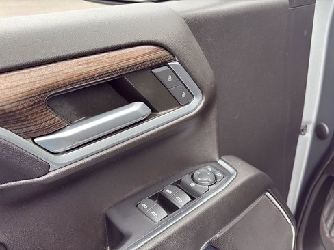 Certified 2023 Chevrolet Silverado 1500 LT AWD/4WD image 21