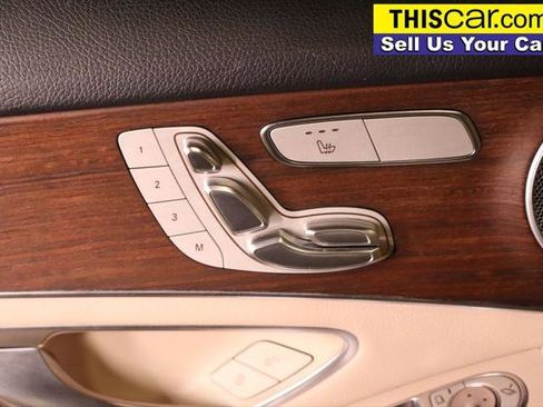 Used 2020 Mercedes-Benz GLC 300 image 35