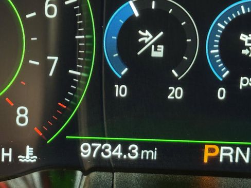 Used 2020 Ford Mustang Shelby GT500 w/ Technology Package image 10