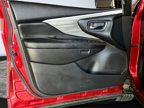 Used 2015 Nissan Murano SL w/ SL Technology Package image 22