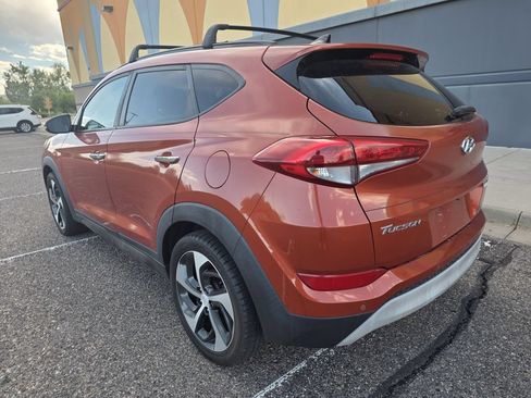 Used 2016 Hyundai Tucson Limited w/ Option Group 03 AWD/4WD image 8