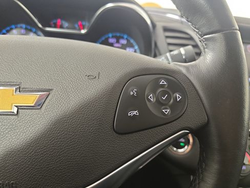 Used 2020 Chevrolet Impala Premier w/ Premier Convenience Package image 16
