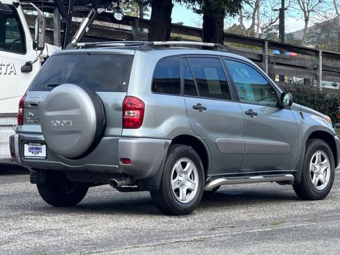 Used 2005 Toyota RAV4 Base image 4