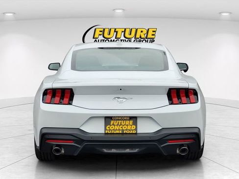 New 2026 Ford Mustang Coupe image 4