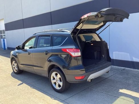 Used 2014 Ford Escape SE w/ Equipment Group 201A FWD image 10