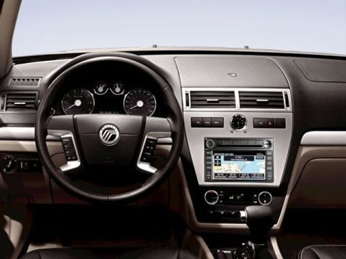 Used 2009 Mercury Milan Premier image 4