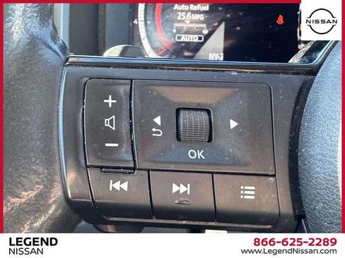 Used 2023 Nissan Rogue Platinum w/ Platinum Premium Package image 19