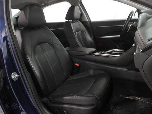 Used 2022 Hyundai Sonata Limited FWD image 16