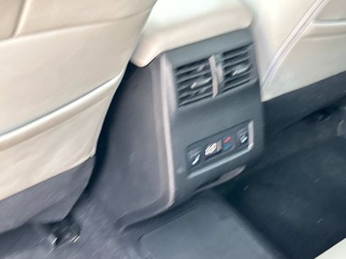 Used 2023 Mitsubishi Outlander SEL image 21