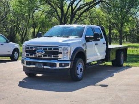 Used 2024 Ford F550 4x4 Crew Cab Super Duty image 5