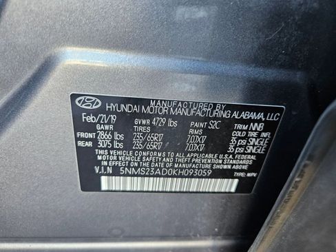 Used 2019 Hyundai Santa Fe SE w/ Cargo Package image 26