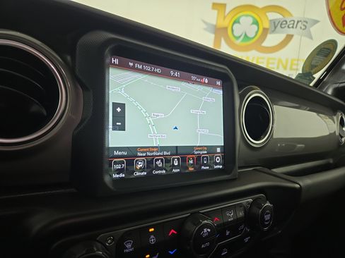 Used 2022 Jeep Wrangler Unlimited Sahara w/ LED Lighting Group image 20