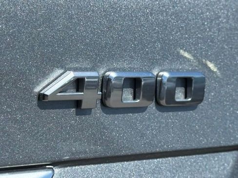 Certified 2025 Cadillac XT5 Premium Luxury image 10