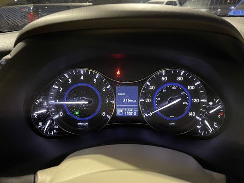 Used 2016 INFINITI QX80 Base w/ 22" Wheel Package image 12