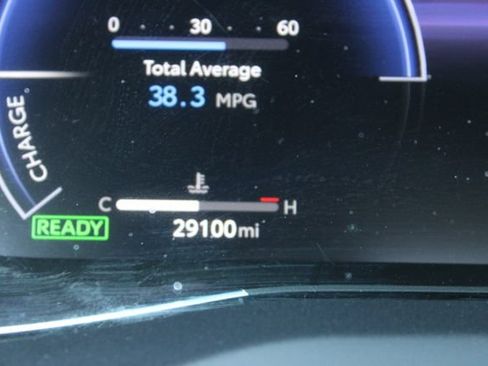 Used 2024 Toyota Venza Limited AWD/4WD image 15