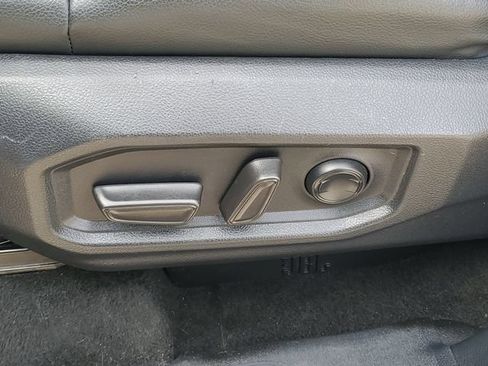 Used 2024 Toyota Tundra Limited AWD/4WD image 13