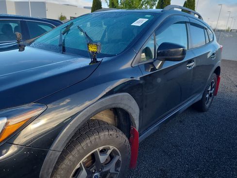 Used 2018 Subaru Crosstrek 2.0i Premium w/ Popular Package #2 image 2