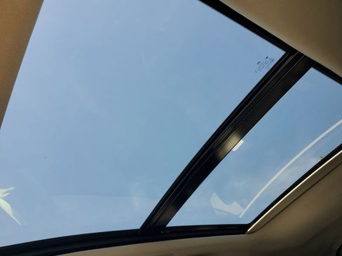 New 2026 Acura MDX SH-AWD image 32