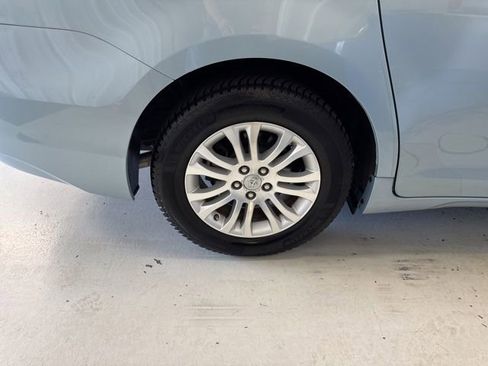 Used 2017 Toyota Sienna XLE w/ XLE Navigation Package FWD image 47