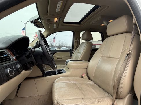 Used 2007 Chevrolet Tahoe LTZ w/ LTZ Preferred Equipment Group image 31